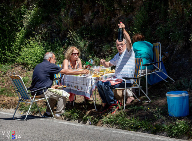 Invitation to a roadside pick-nick, Piódão, Portugal
