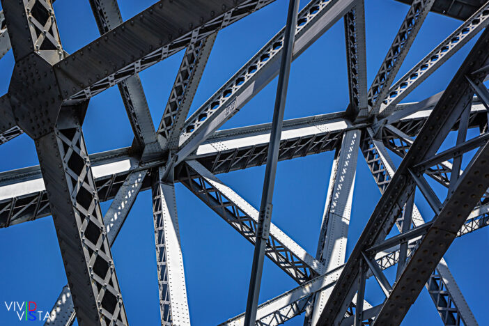 Ponte Luiz I by Théophile Seyrig (1886) in Porto, Portugal